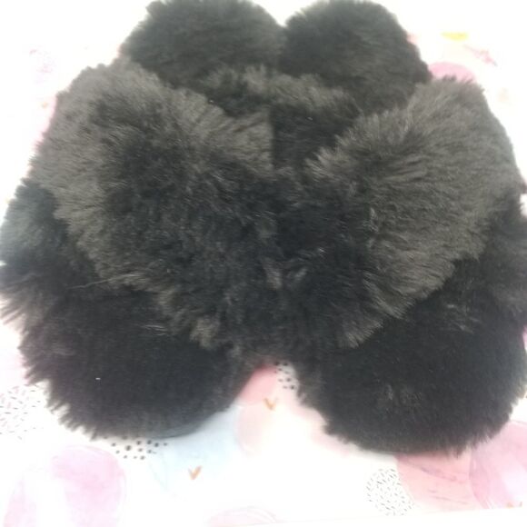 NWOT BLACK SECRET TREASURES SLIPPER. - Picture 6 of 13